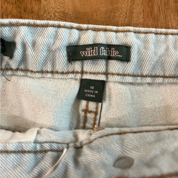 Wild Fable - High-Rise Light Blue Denim Women Cutoff Shorts - Picture 7 of 9